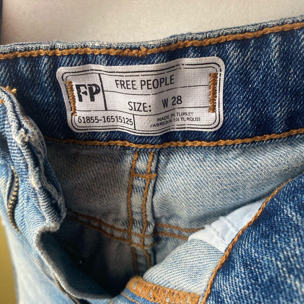 Free People Two-Toned Jeans // size W 28